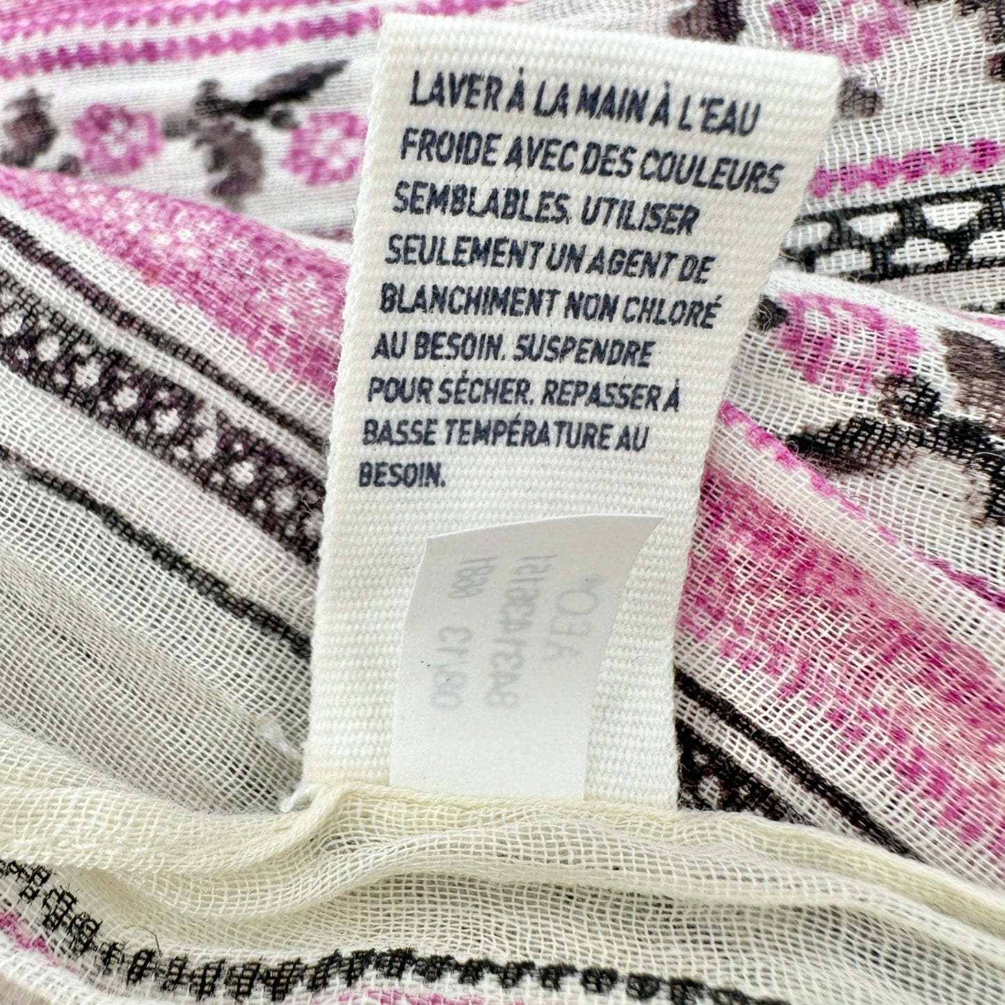 American Eagle Outfitters Scarf 73x25 Cotton Beige Pink Gray Fringe