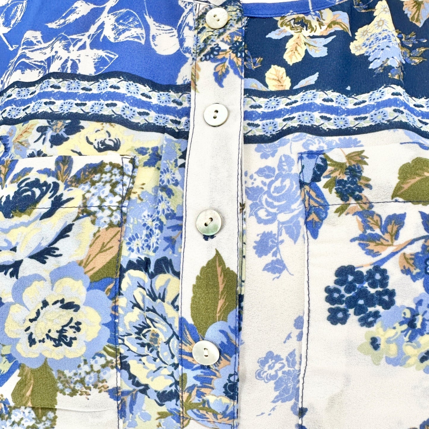 Hope Springs Tunic Top Womens 2XL Blue White Floral 3/4 Sleeve Side Slits EUC