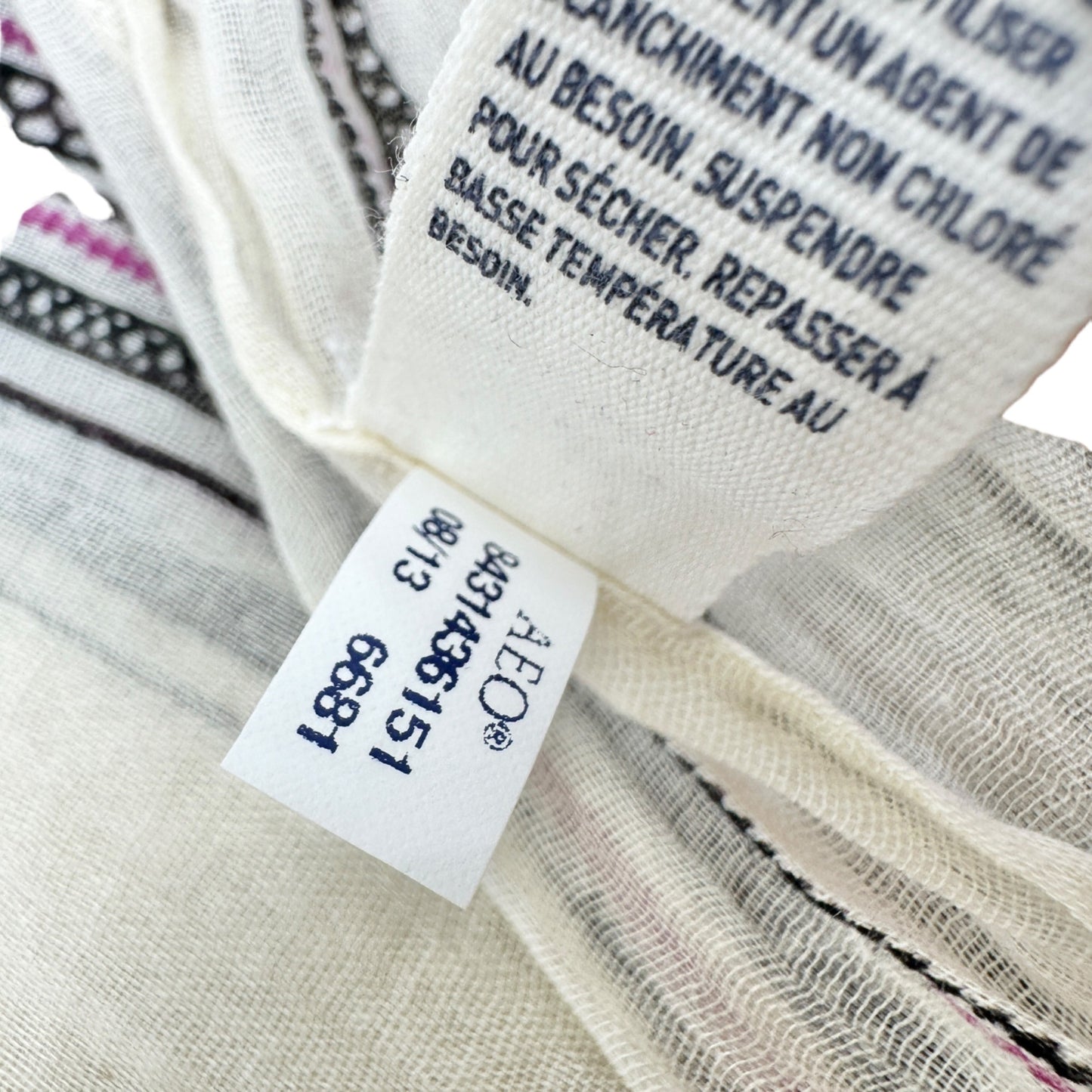 American Eagle Outfitters Scarf 73x25 Cotton Beige Pink Gray Fringe