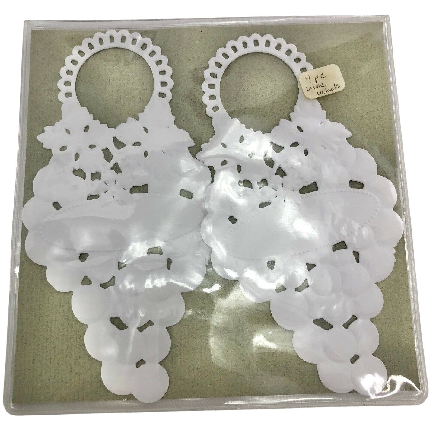 Pair of Snowflake Wine Stoppers with Wine Bottle Labels gift personal use stunning