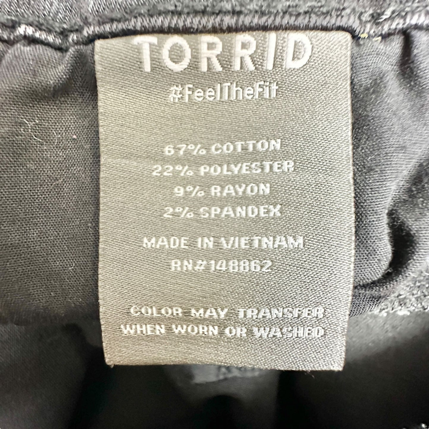 Torrid Denim Jeggings Womens 18R Black 3 Button and Zip Fly Pockets