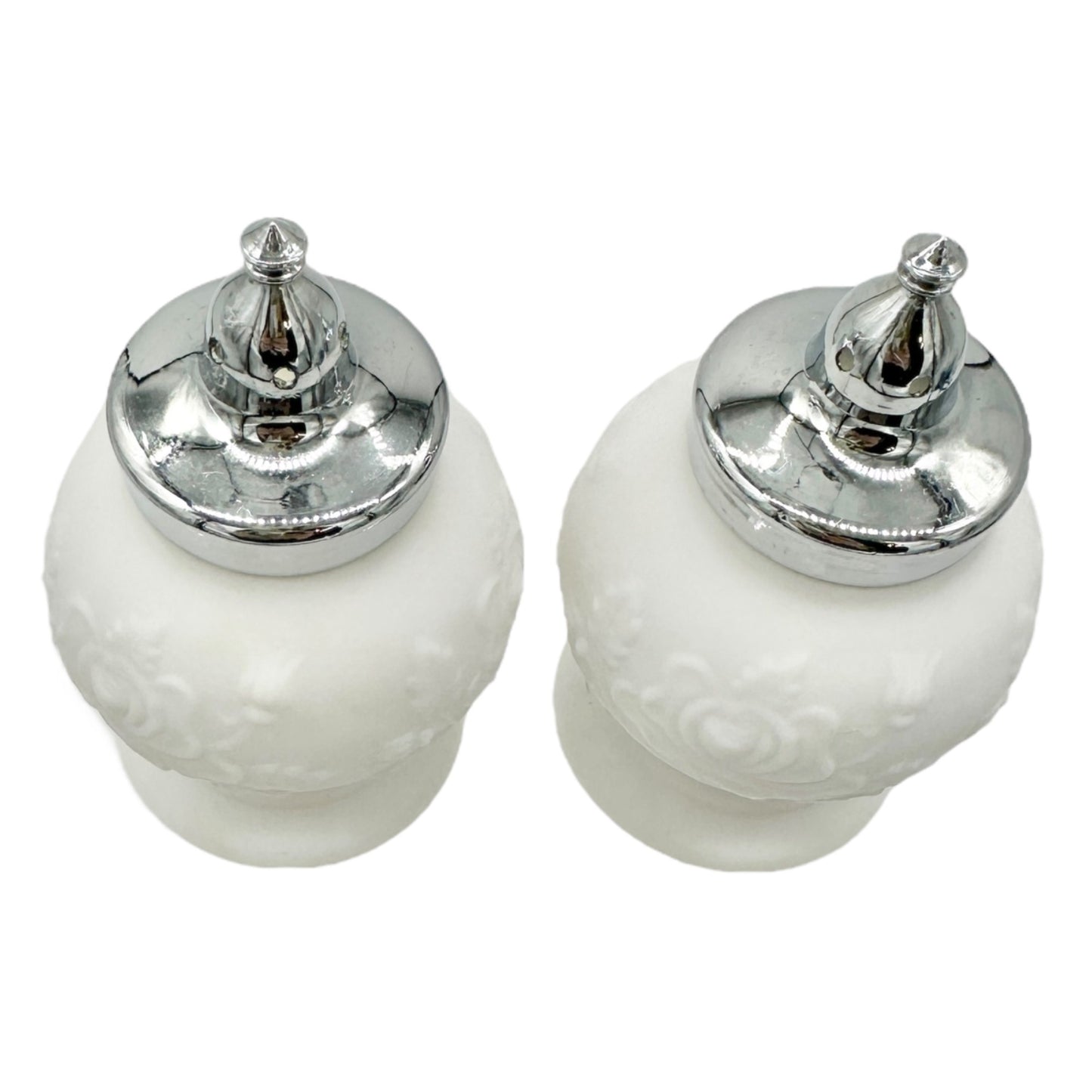 Vtg Imperial Milk Glass Ceramic Salt and Pepper Shaker Set White Silvertone Lid