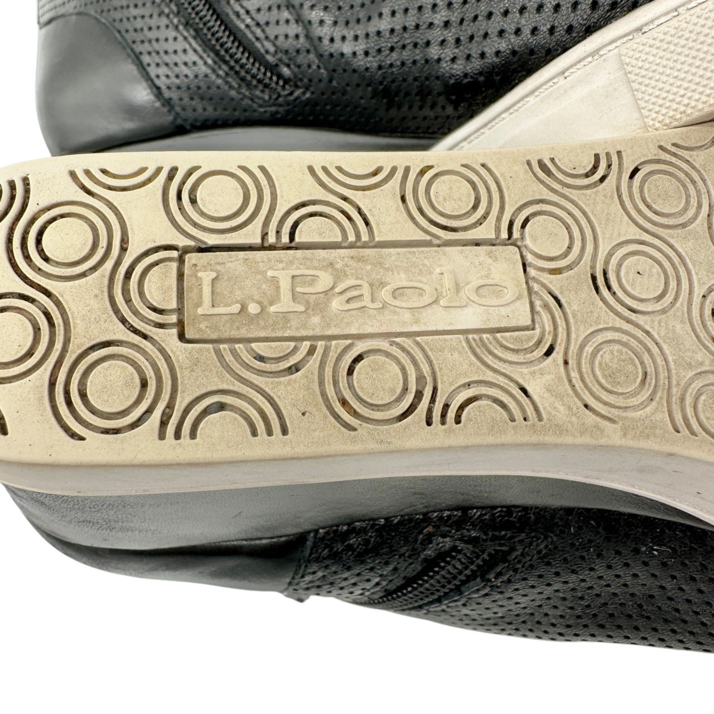 Linea Paolo Wedge Sneaker Womens Size 8M Black Perforated Leather Side Zip
