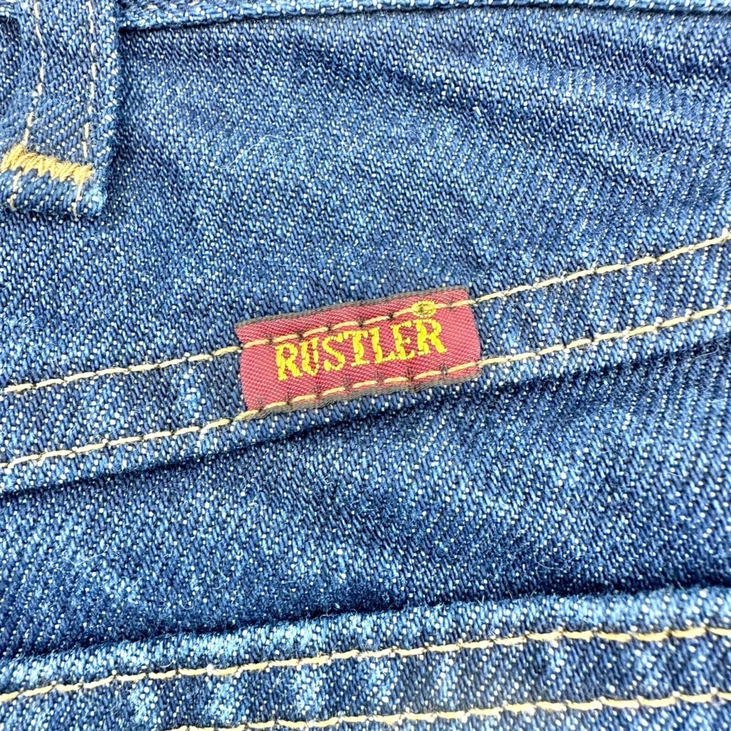 Rustler Men's 38x32 Classic Denim Blue Jeans