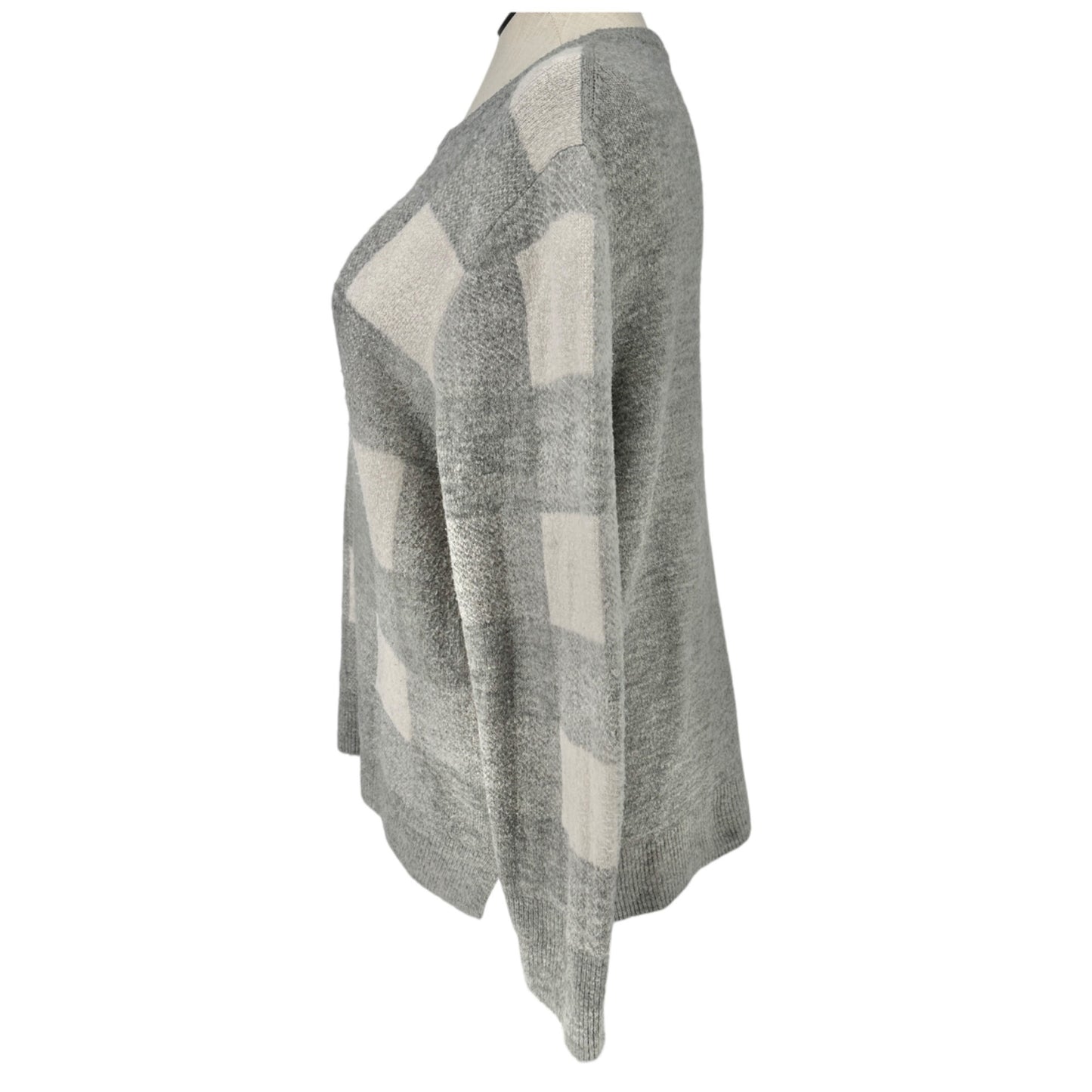 Old Navy Sweater Womens XXL Gray White Plaid LS Super Soft Acrylic/Nylon Blend