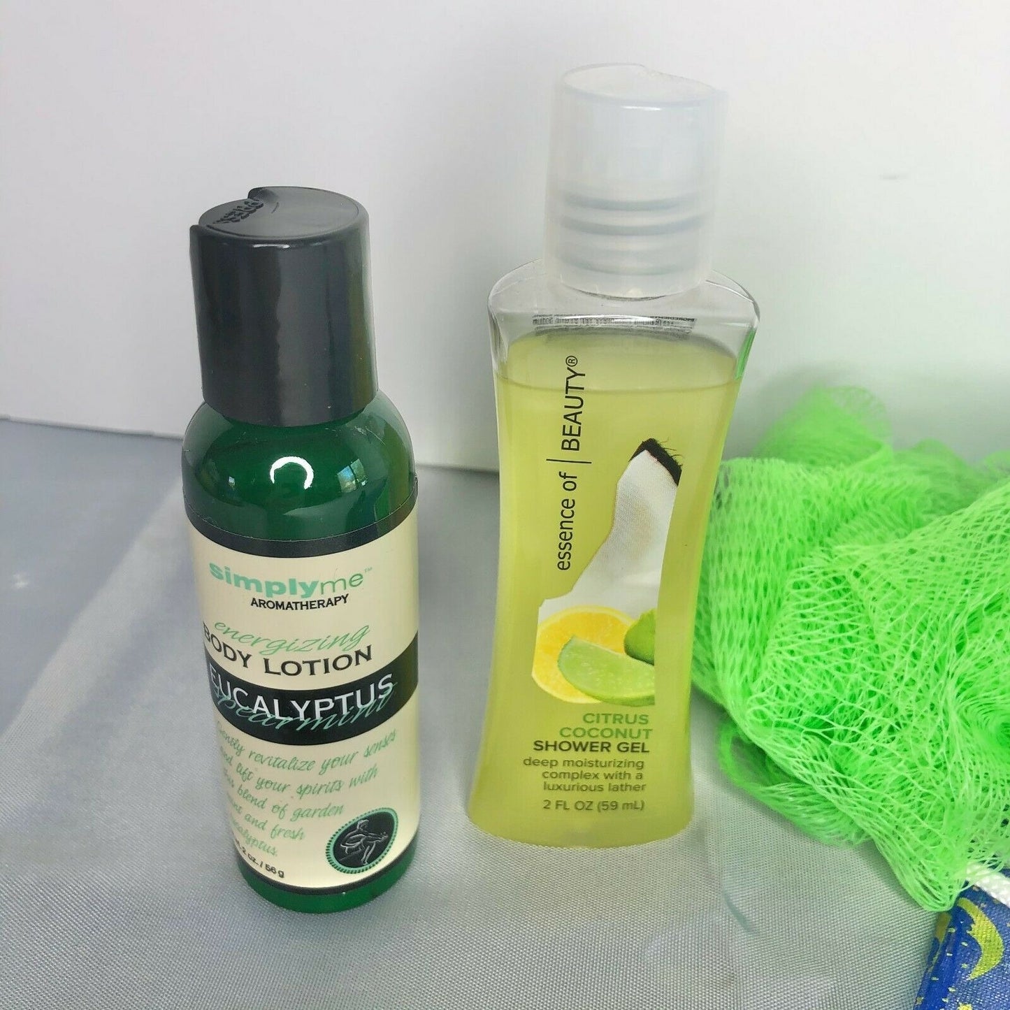 Mothers Day Pamper Her Gift Set 1 Body Wash Lotion Bath Poof Mom Woman Girl