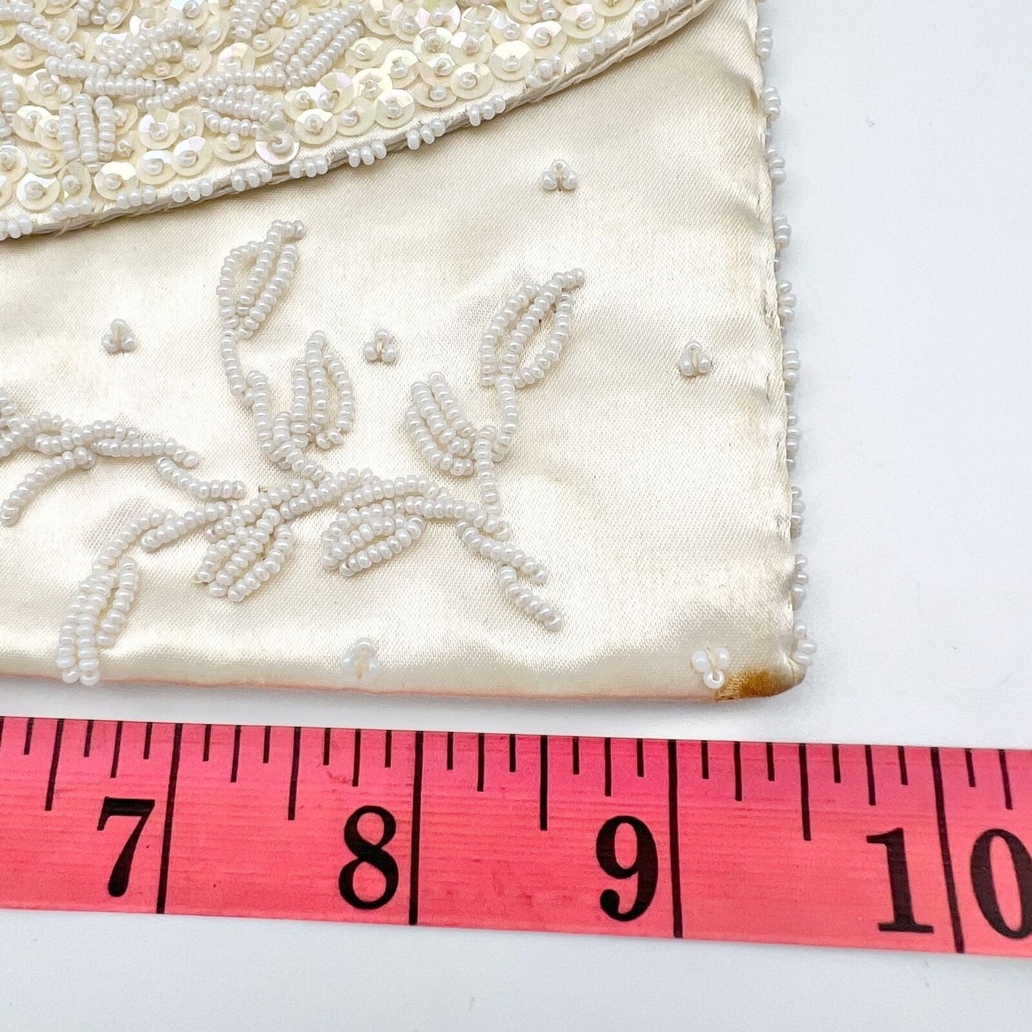Vintage Purse Ivory 9.5 x 4.5 Clutch Hand Beaded Snap Closure Inside Pocket