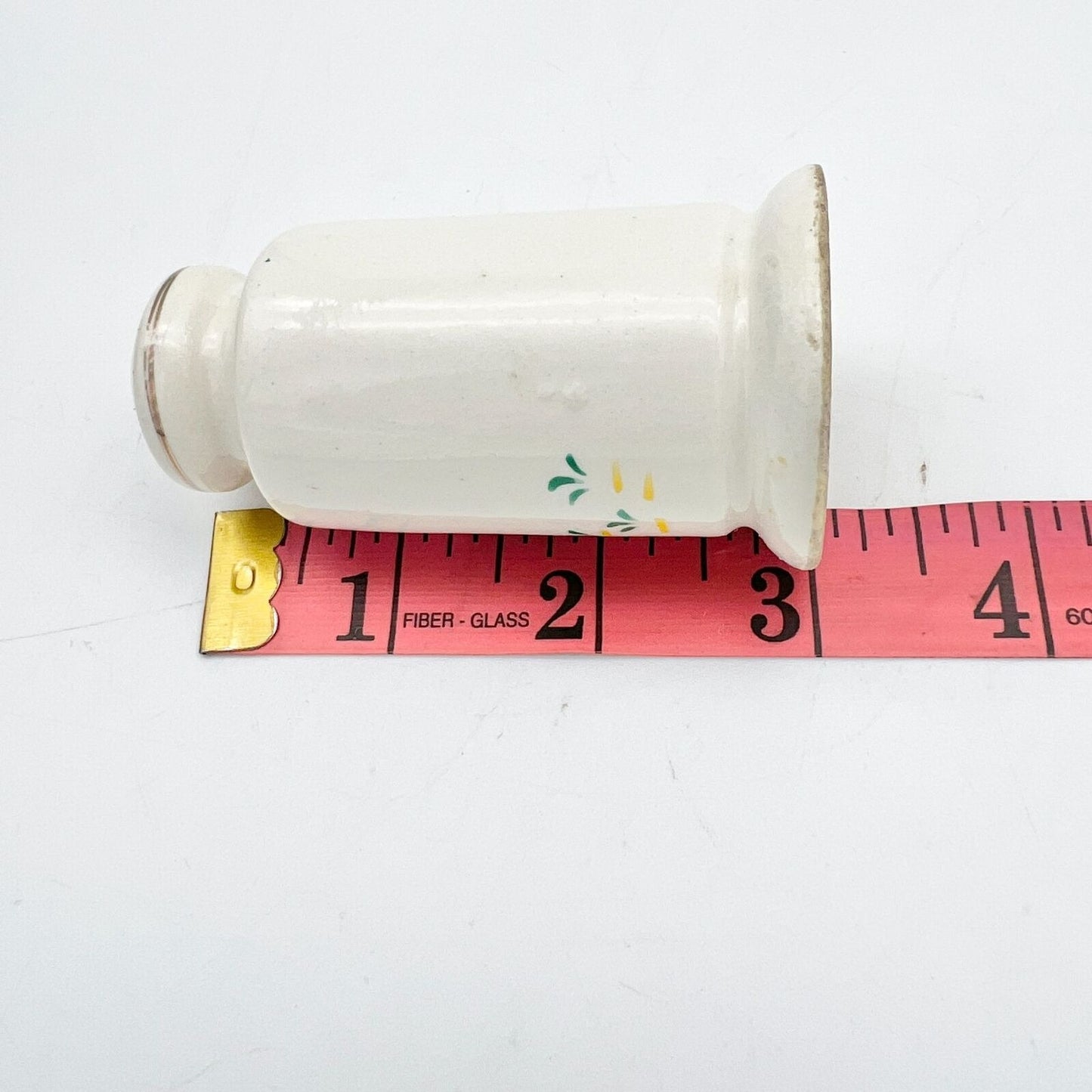 Vintage Salt Pepper Shakers 3 x 1.5 White With Painted Dutch Couple