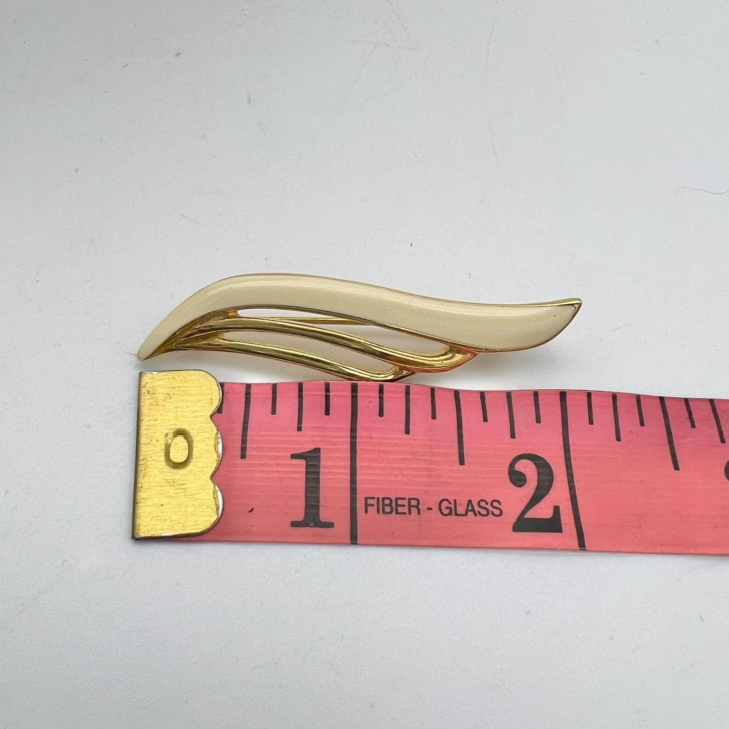 Monet Brooch 2 in Gold & Cream Enamel Wave Stick Pin