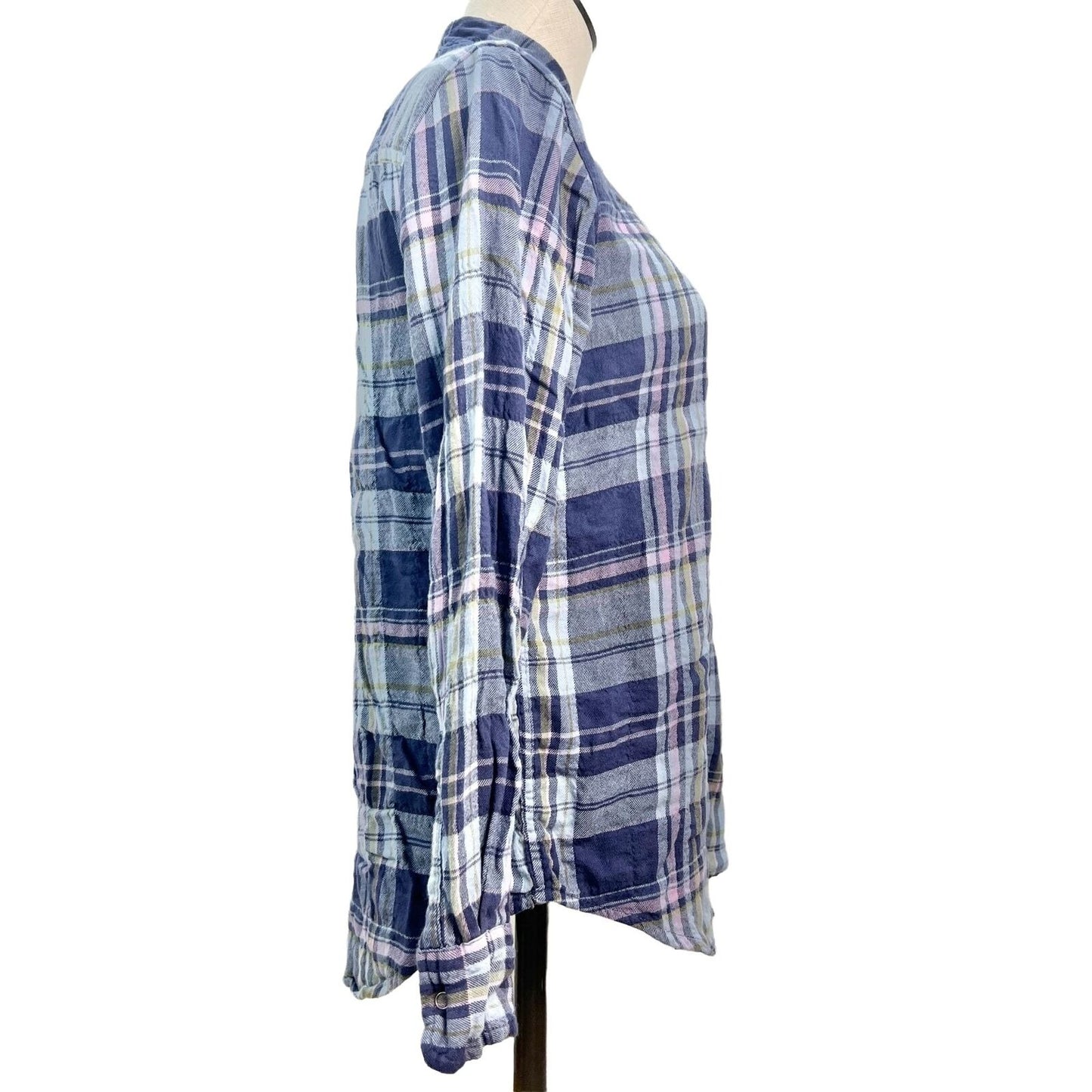 Aerie Flannel Shirt Womens Small Long Sleeves Blues Pink Green