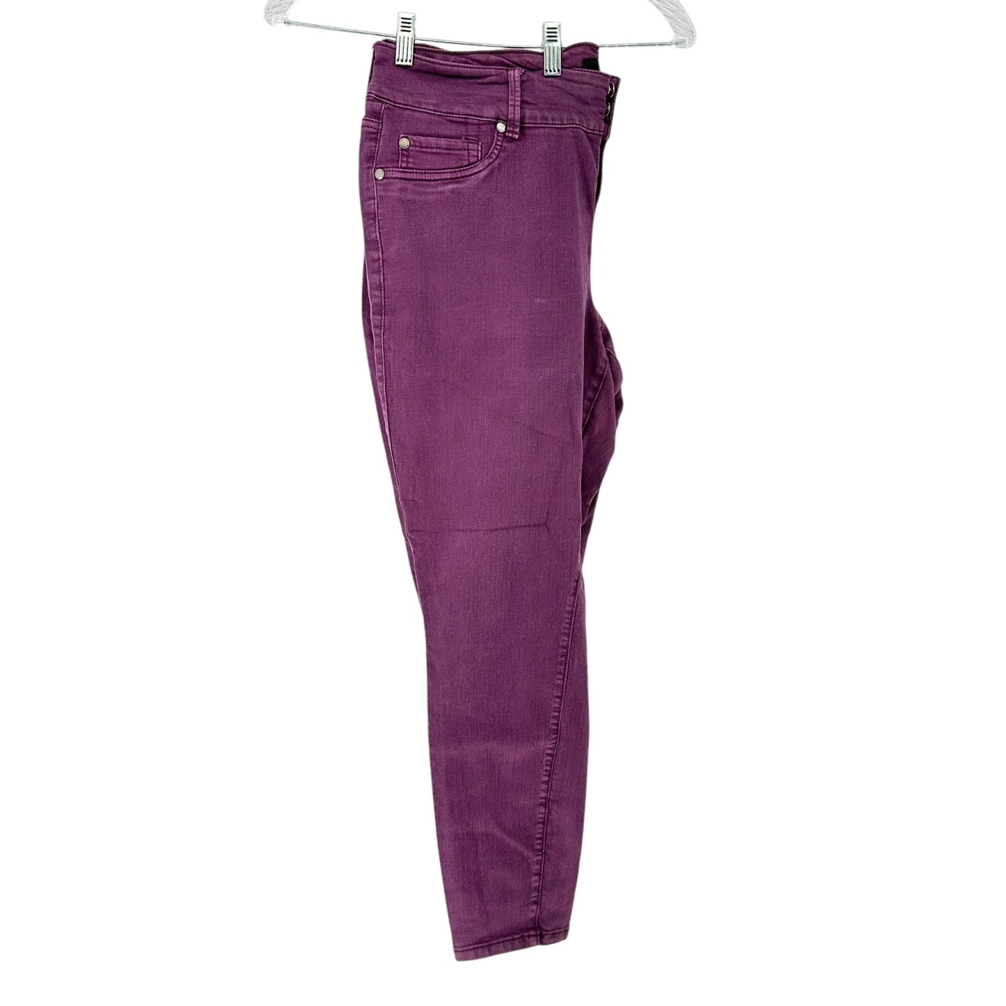 Torrid Denim Jeggings Womens 18R Purple 3 Button and Zip Fly Pockets