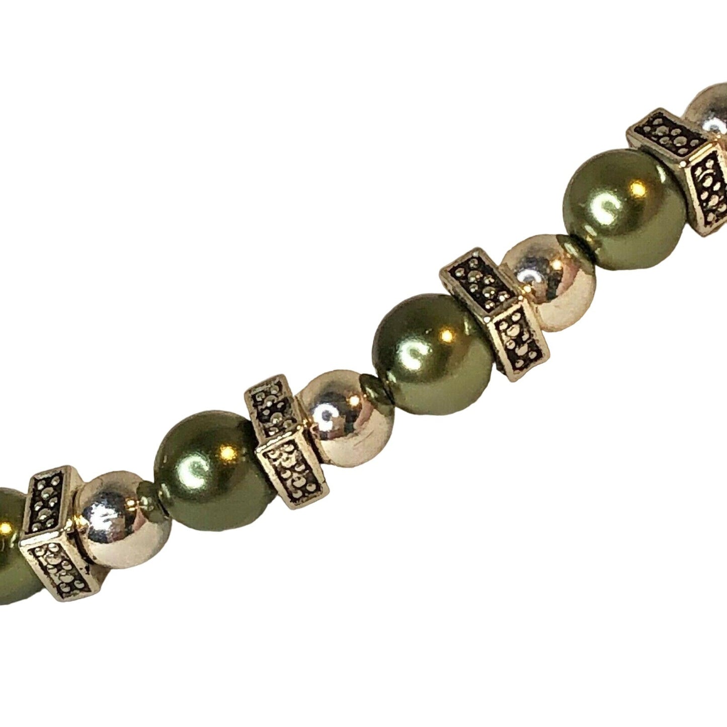 Handcrafted Beaded Necklace Green & Silver Square Beads Simply Elegant NEW