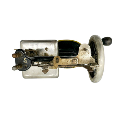 Antique Toy Singer Miniature Hand Crank Sewing Machine Circa 1920s Black 7”H 6”W