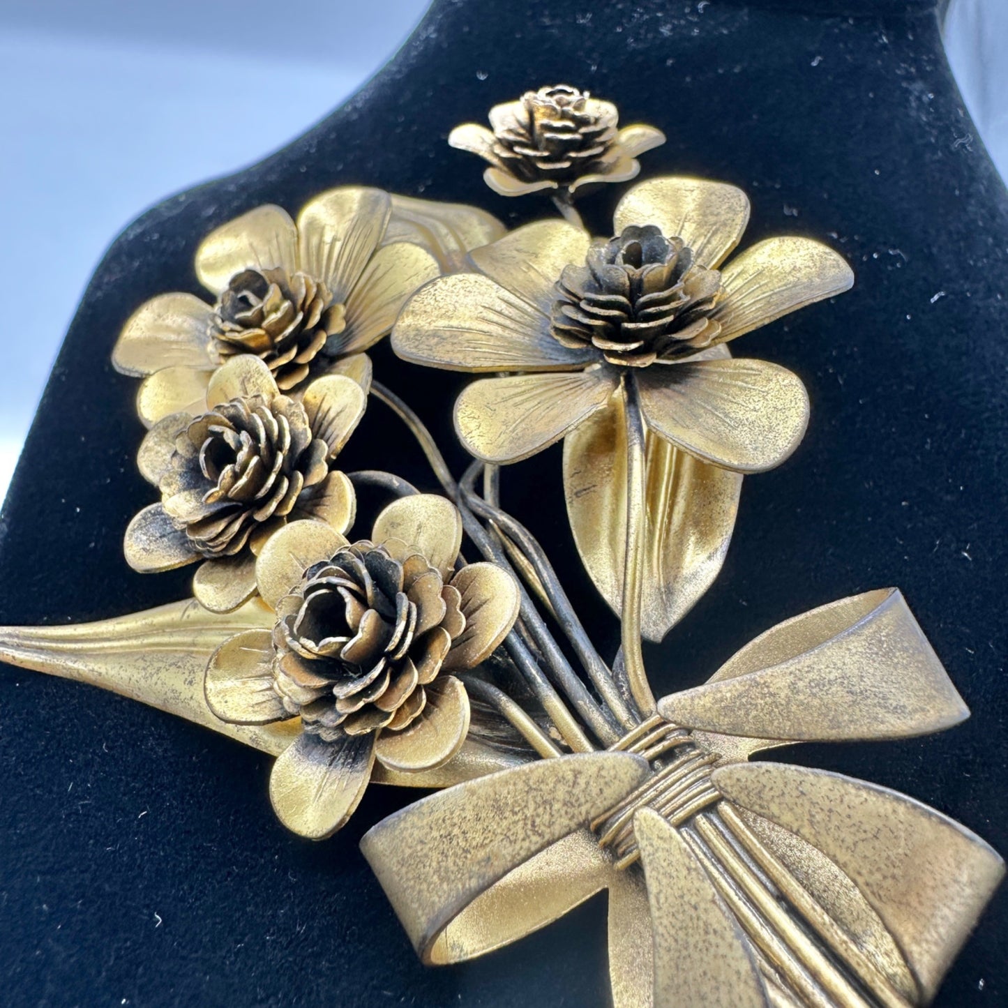Antique Gold Tone Floral Bouquet Hairpin Bow Design Early 1900s Vintage Jewelry