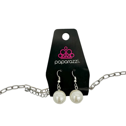Paparazzi Silver & Pearl Jewelry Set With Necklace Earrings & Bracelet