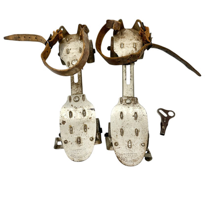 Vintage Winchester 1925 Adjustable Roller Skates With Key Metal & Leather Design