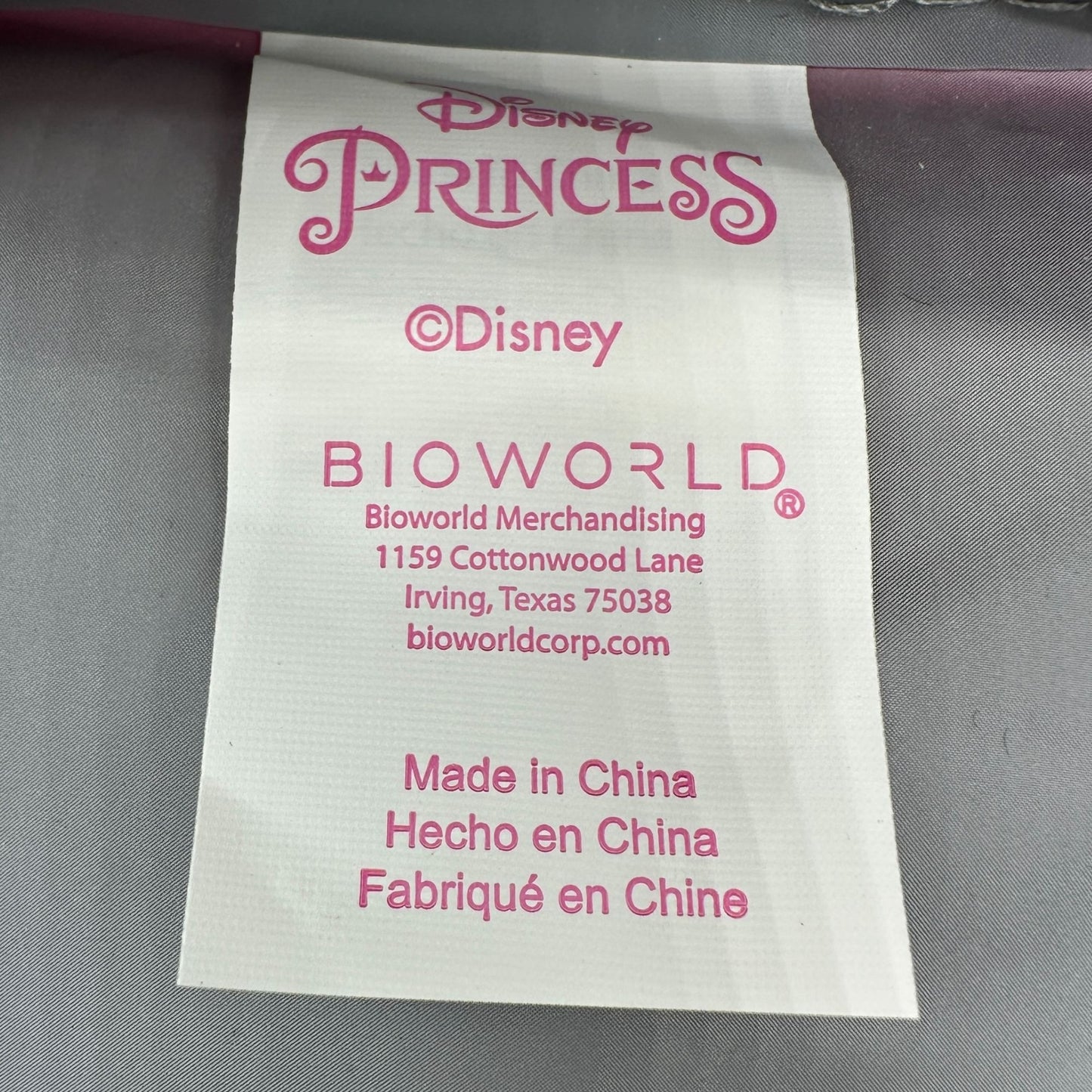 Disney Princesses Insulated Lunch Bag 10x7x3 Pink and White By Bioworld Zipper