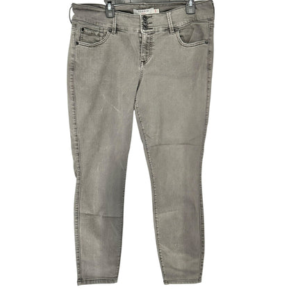 Torrid Denim Jeggings Womens 18R Gray 3 Button and Zip Fly Pockets