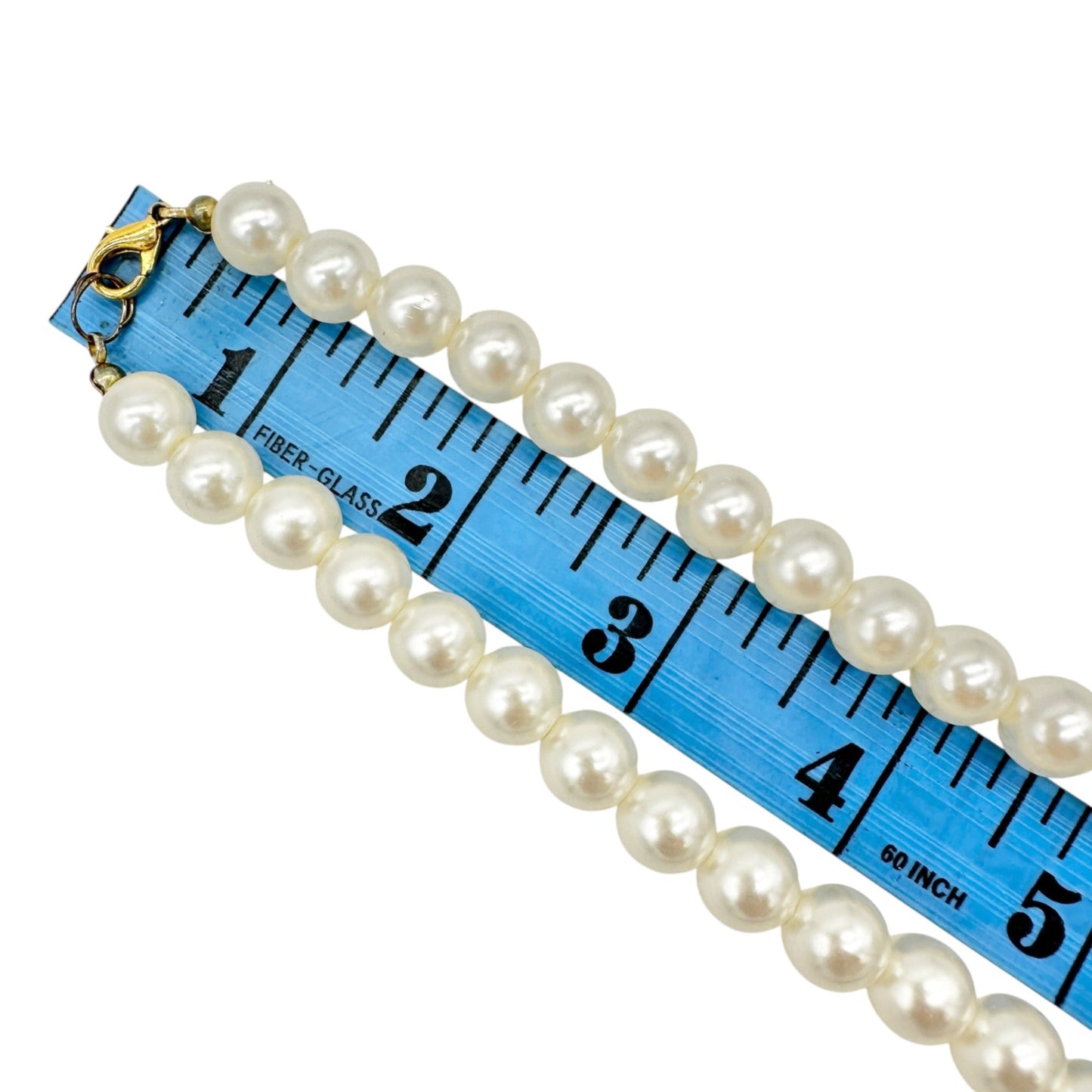 Classic Faux Pearl Necklace With Gold-Tone Clasp Graduated Size Beads