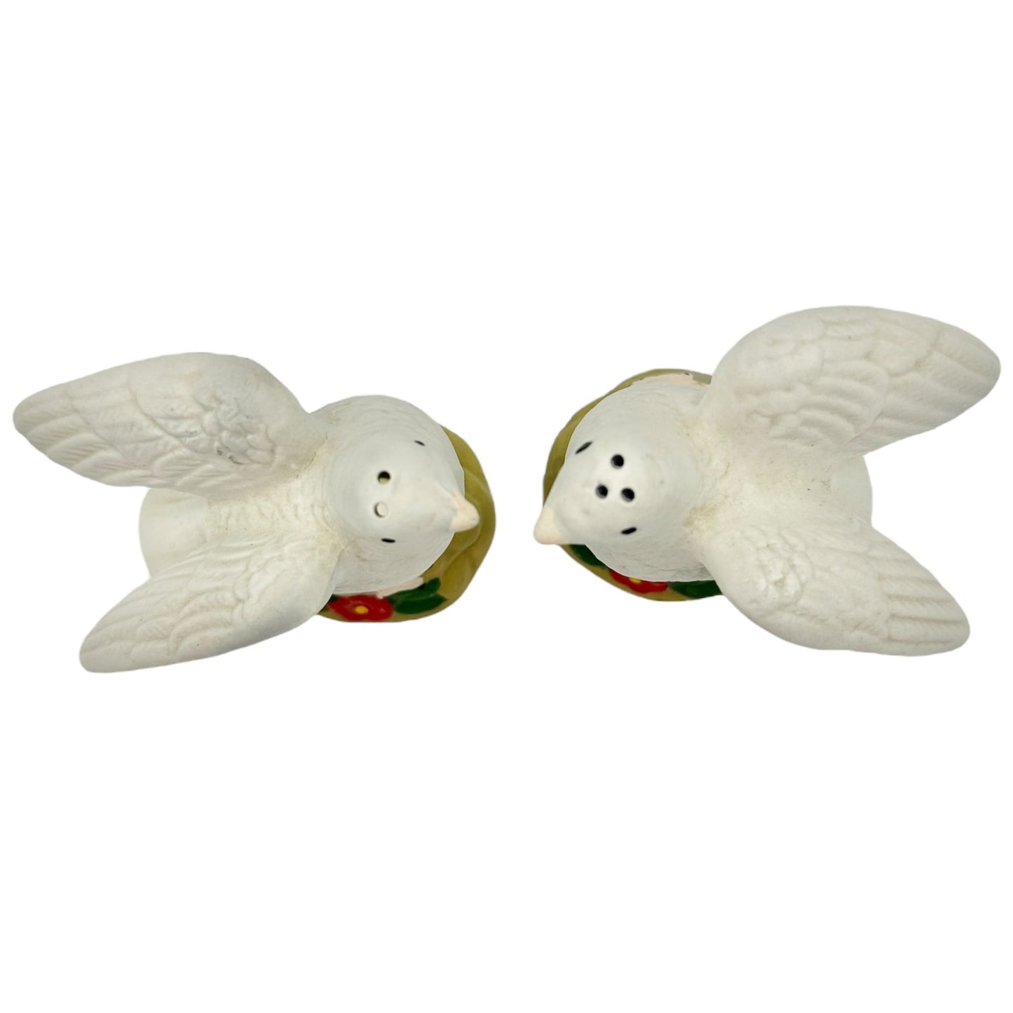 Ceramic White Doves Salt and Pepper Shakers On Floral Base 3 in Tall Vtg Decor