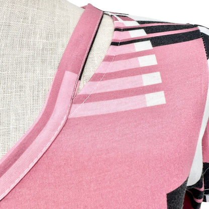 Womens Top Size M Pink Black White Geometric Print V-Neck Short Sleeve Polyester