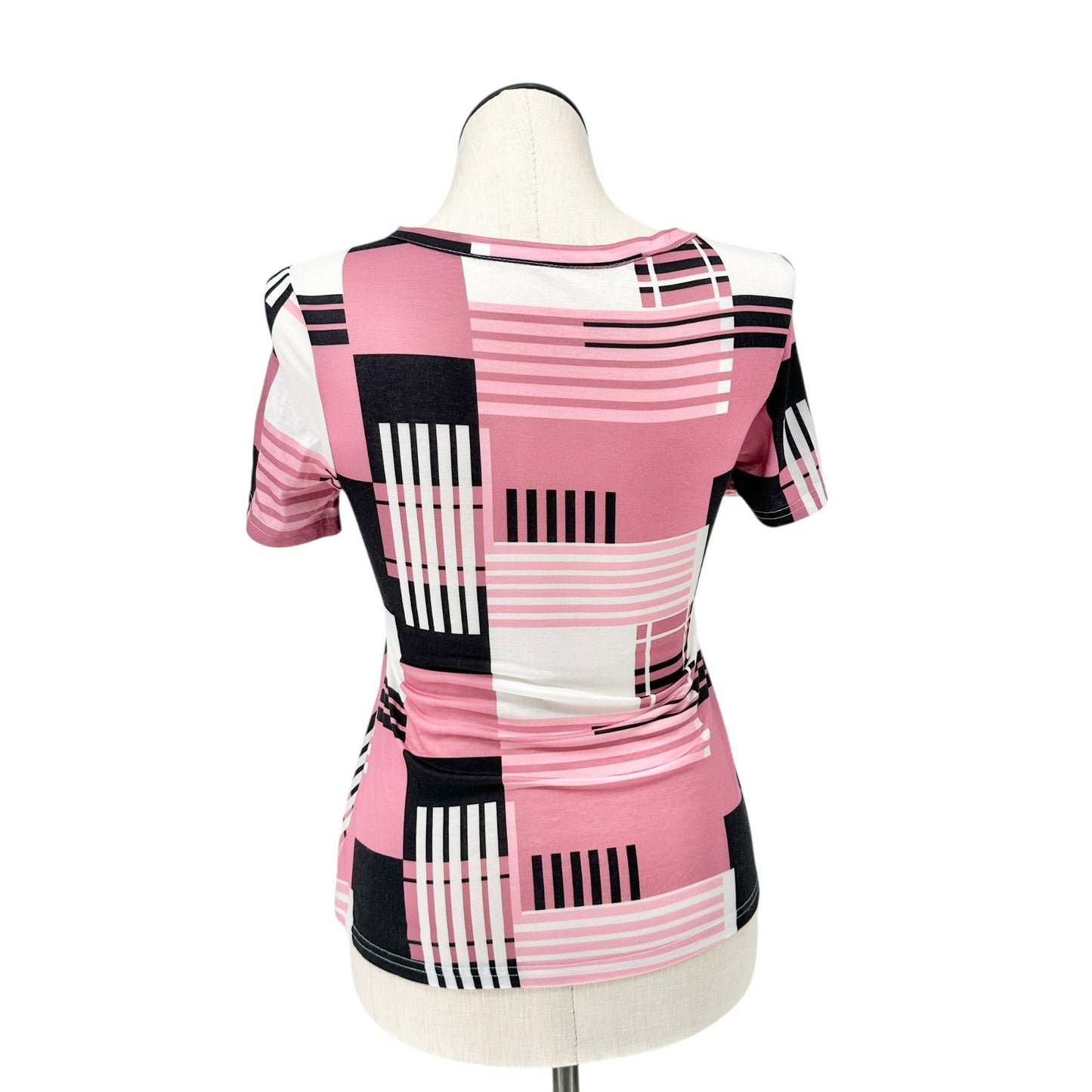 Womens Top Size M Pink Black White Geometric Print V-Neck Short Sleeve Polyester