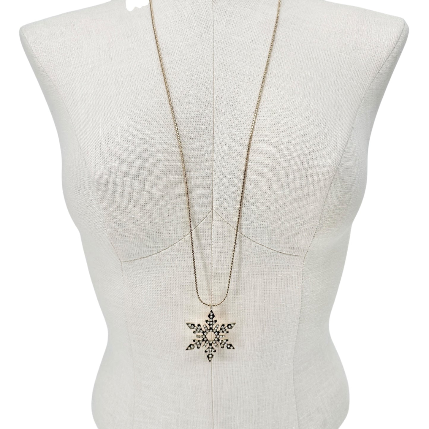 Snowflake Rhinestone Pendant Necklace 32 inches Gold Tone With Adjustable Chain