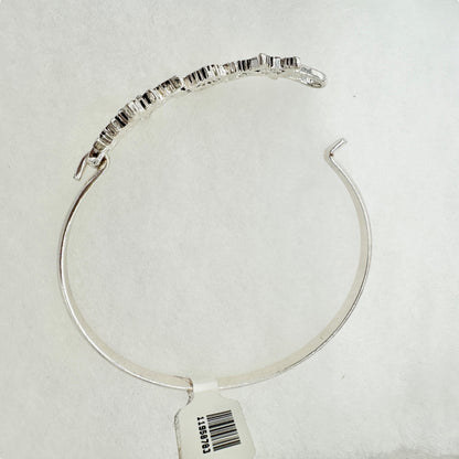 Snowflake Jewelry Set Earrings and Bracelet Icon Collection Silver Tone Winter