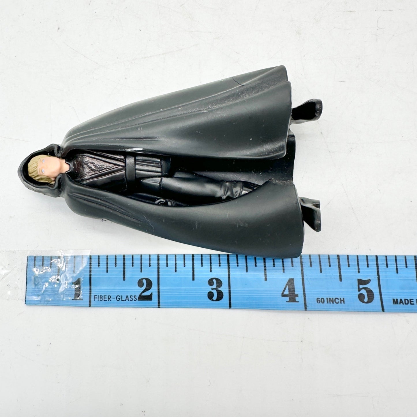 Vtg Star Wars Luke Skywalker Jedi Knight Action Figure and Cape 1983 Collectible