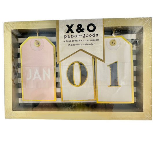 X&O Paper Goods Shadowbox Calendar 6x4.25x1 Gold Frame Manually Change Date NIP