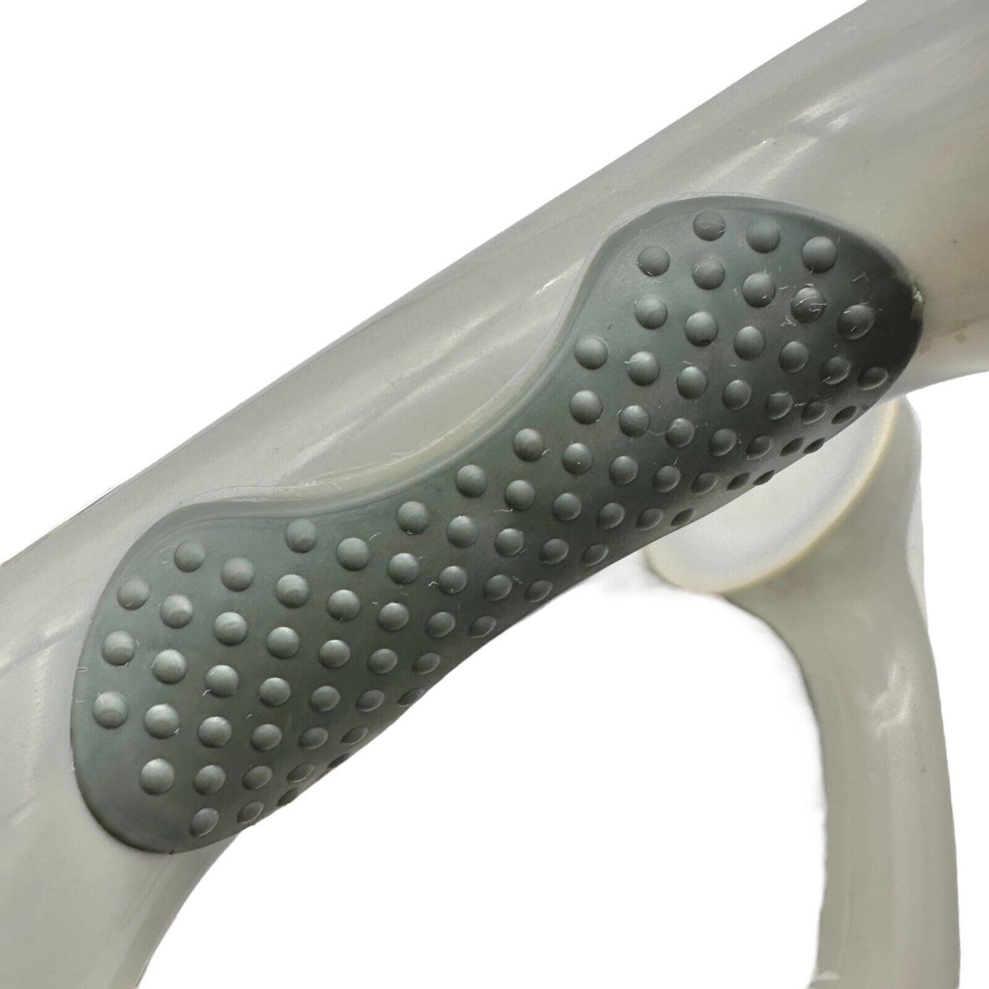 Safe-er-Grip Set of 2 Safety Handles for Bath or Shower Suction Attachment
