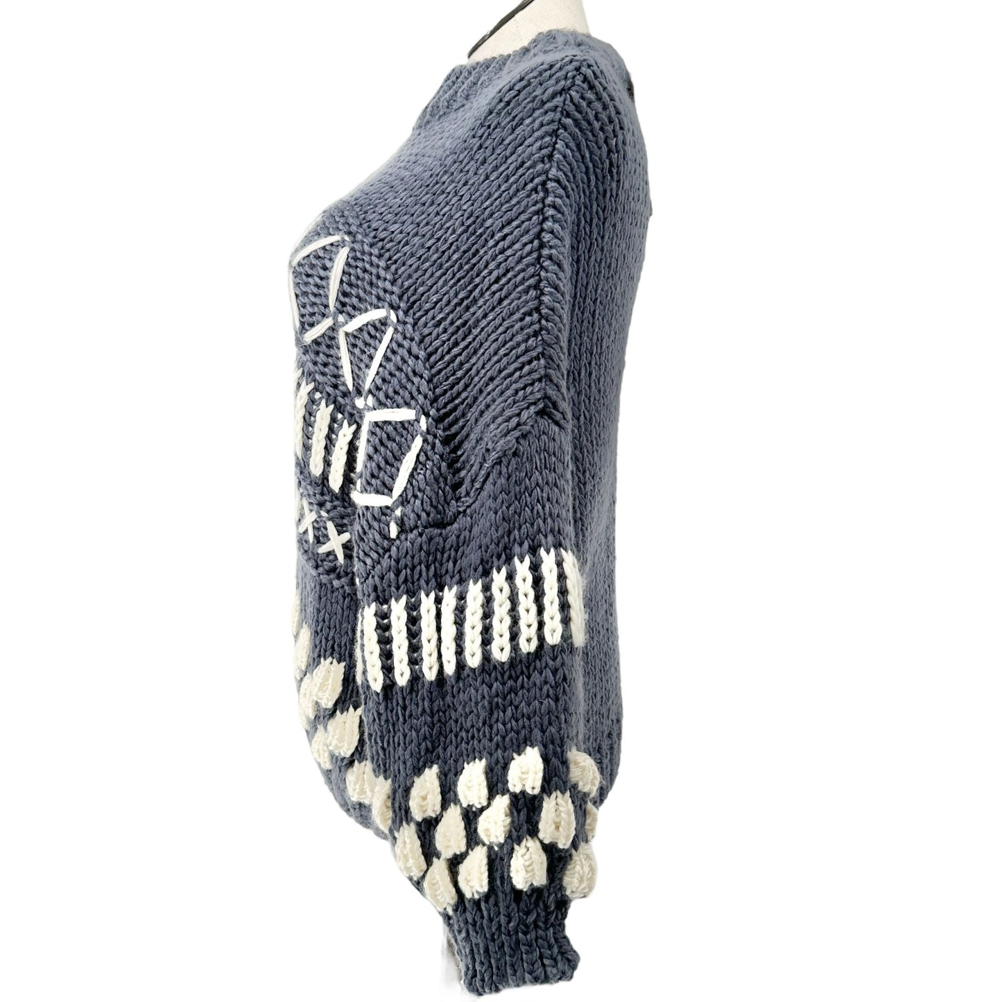 GeeGee Sweater Womens M Oversized Pullover Acrylic Slate Blue and White Knit