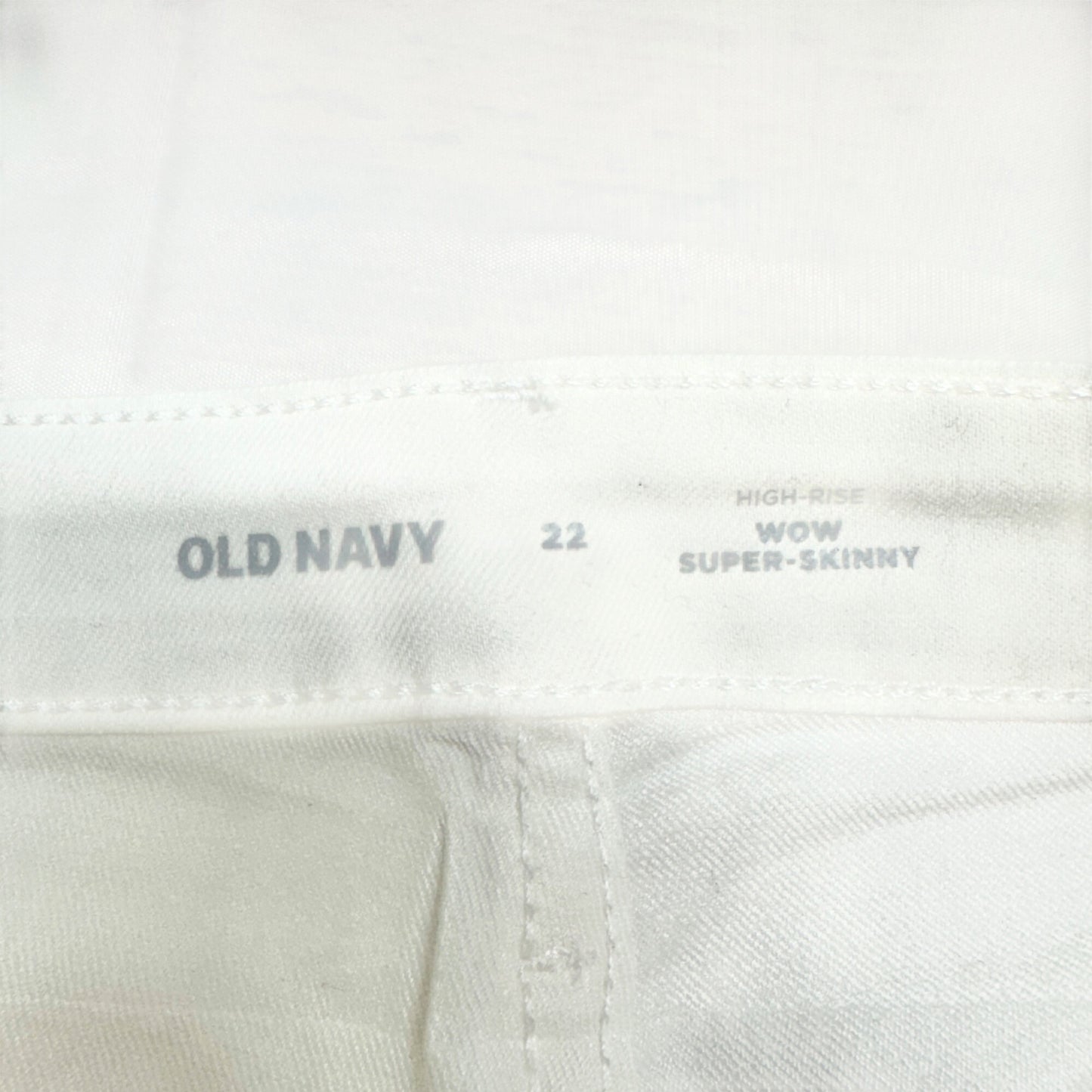 Old Navy WOW Super Skinny Denim Pants Womens 22 White High-Rise Stretchy NWT