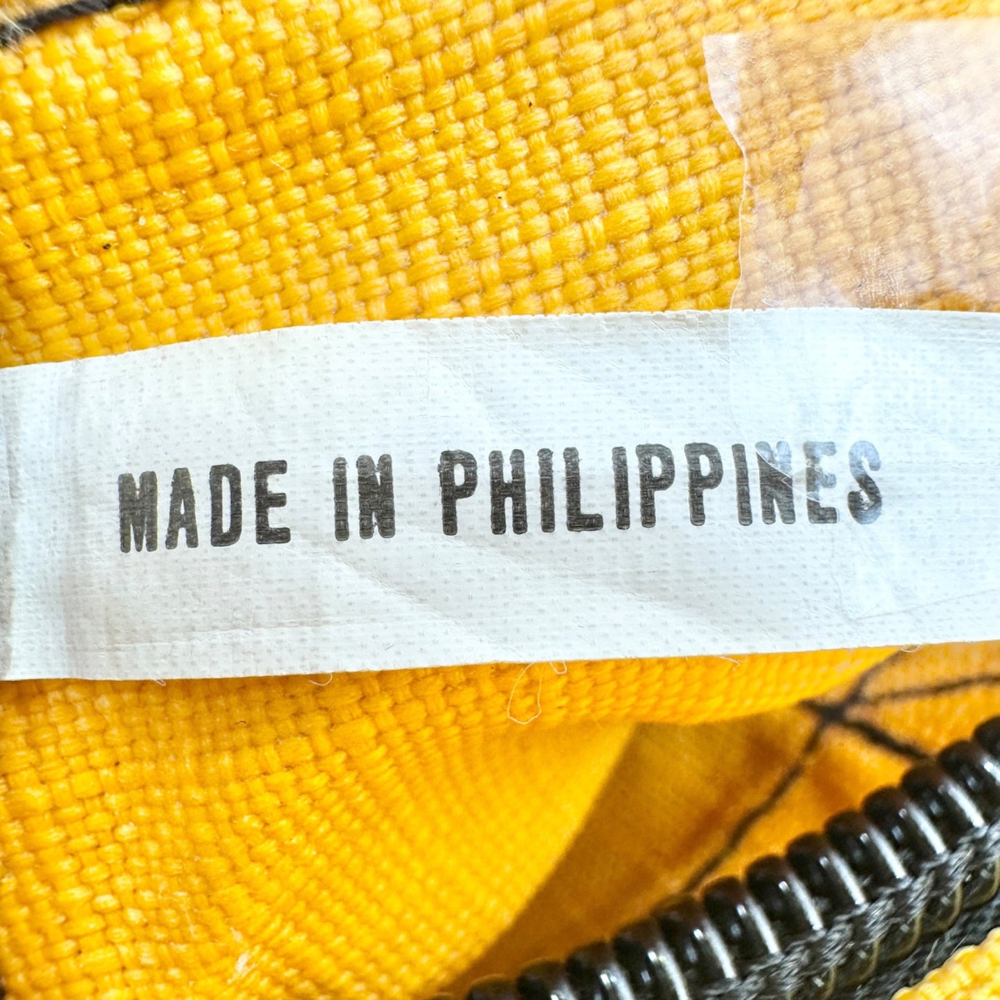 Timberland Duffle Bag Yellow and Black Mesh With Adjustable Shoulder Strap EUC