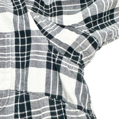Duluth Trading Co Women's M Flannel Shirt Black White Long Sleeve Button Up