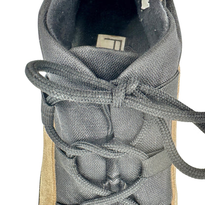 Fruit Womens Sneakers Size 39 Tan and Black Suede Lace Up Italy Made Lightweight