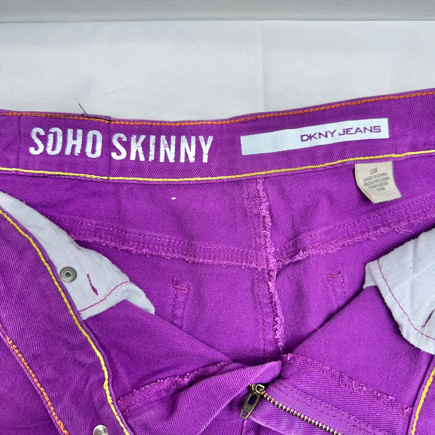 DKNY Jeans Soho Skinny Denim Pants Womens 8 Purple Mid-Rise Stretchy Comfortable