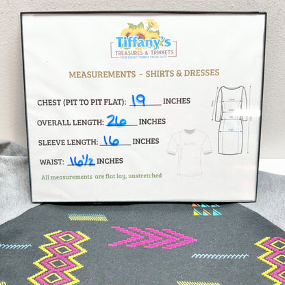Lularoe Randy Top XS Black and Gray Geometric Print Raglan 3/4 Sleeve Tunic