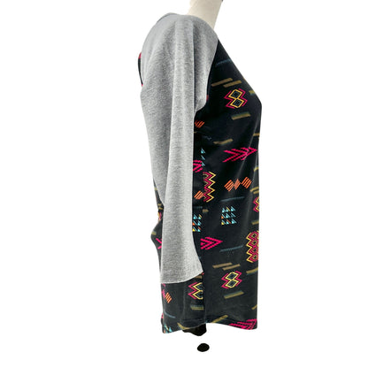 Lularoe Randy Top XS Black and Gray Geometric Print Raglan 3/4 Sleeve Tunic