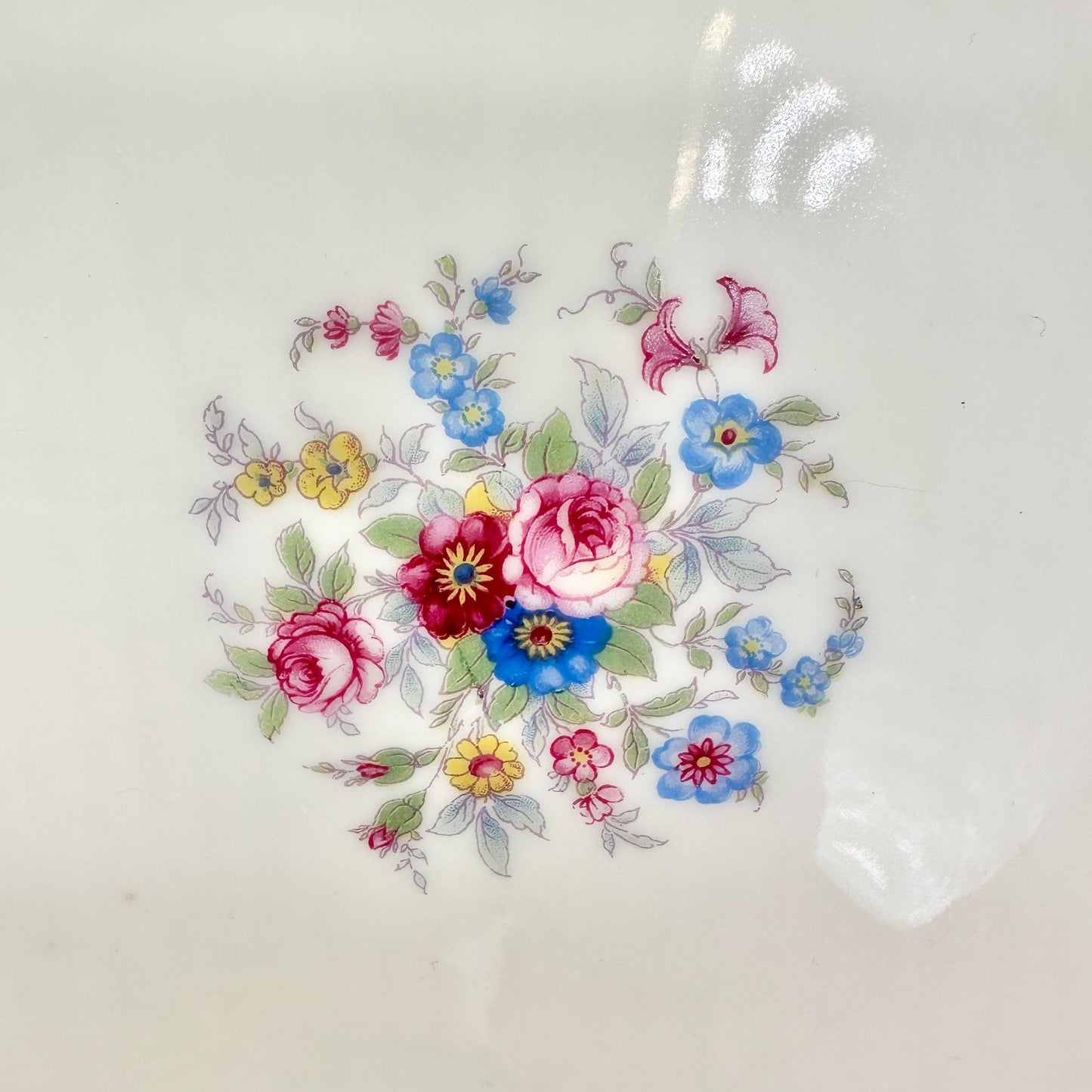 Royal Ivory KPM Set Of 5 Bowls Cream Gold Trim Floral Pattern Germany 8.5 inch