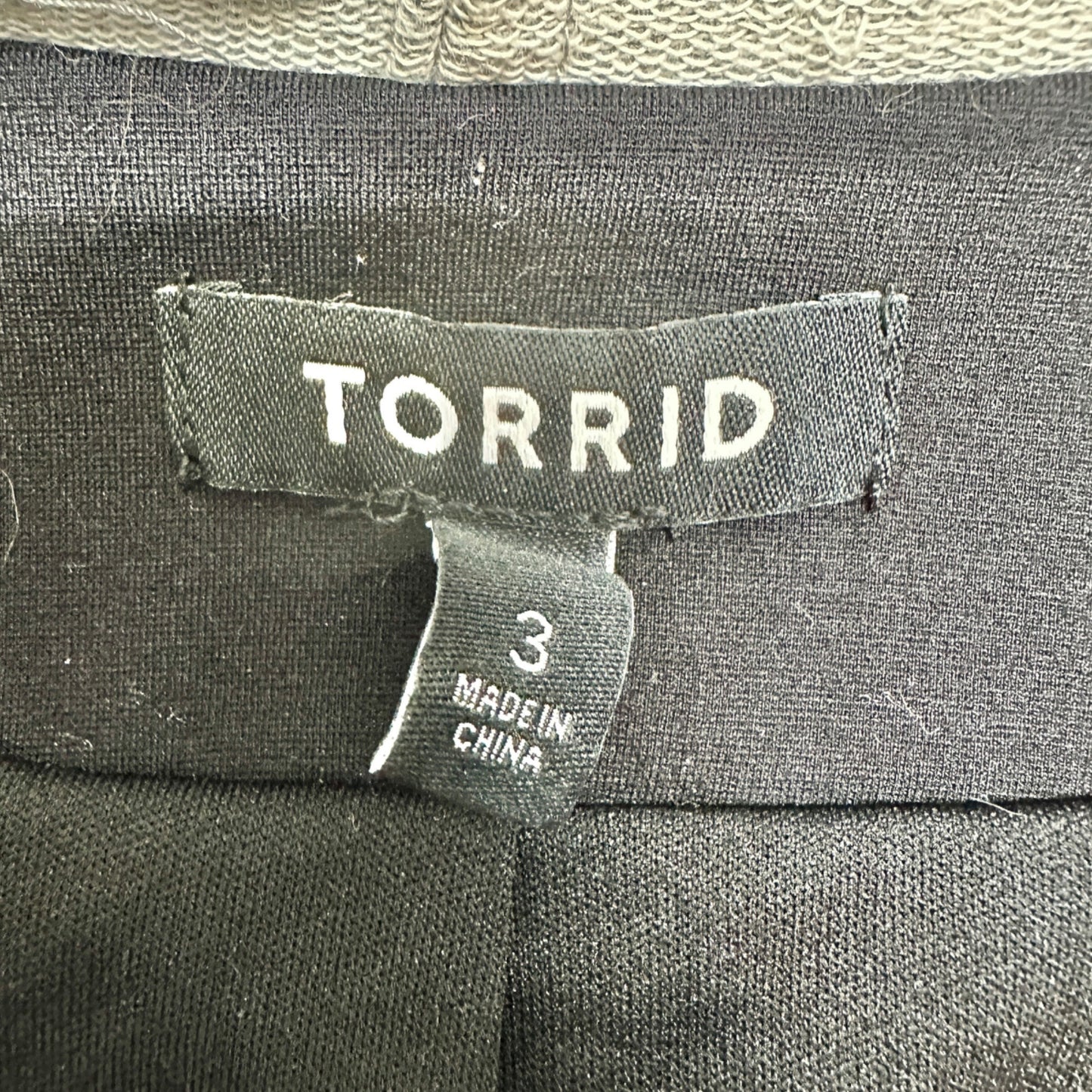 Torrid Size 3 Black Blazer With Gray Hoodie Insert Front Pockets Casual Chic 3X
