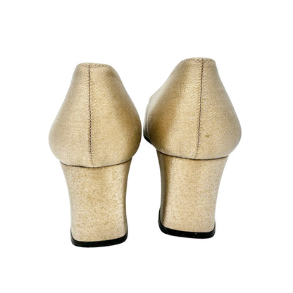 Stuart Weitzman Gold Fabric Heels 8.5 AA Block Heel Evening Shoe Elegant Classic