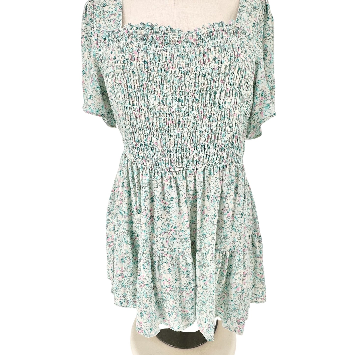 Torrid 2 Floral Smocked Babydoll Top Womens 18-20 Lt Blue Pink Beige SS Stretchy