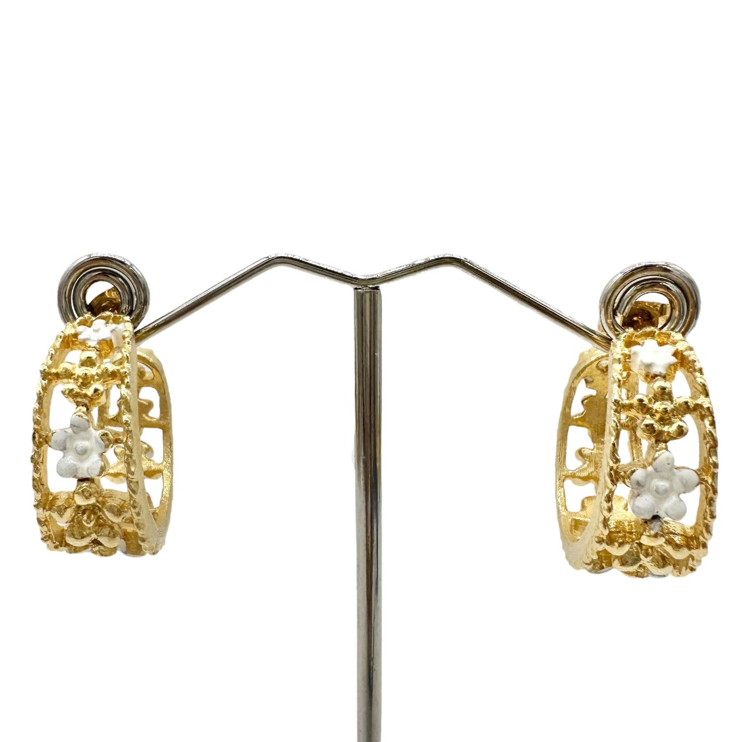 Vintage Gold-Tone Filigree Hoop Earrings With White Floral Accents 1 inch Dia
