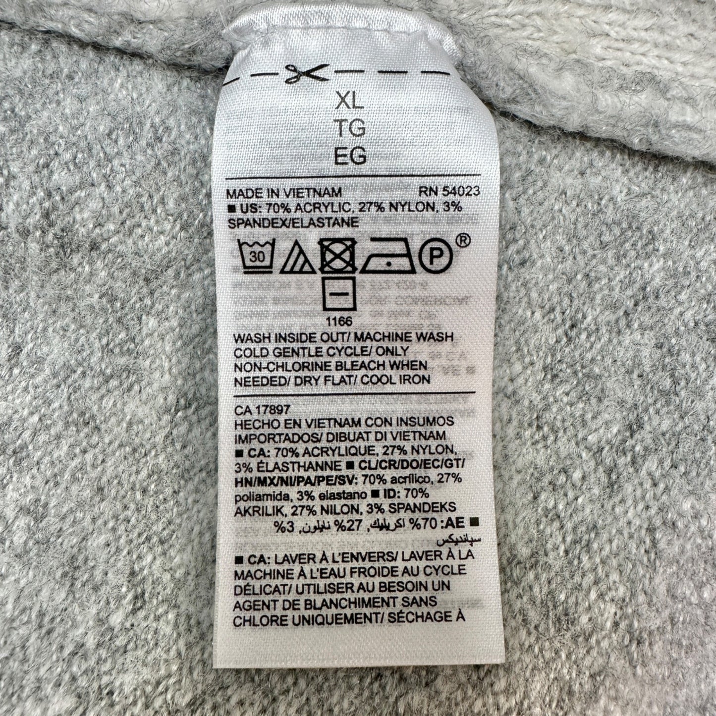 Old Navy Sweater Womens XL Gray White Plaid LS Super Soft Acrylic/Nylon Blend