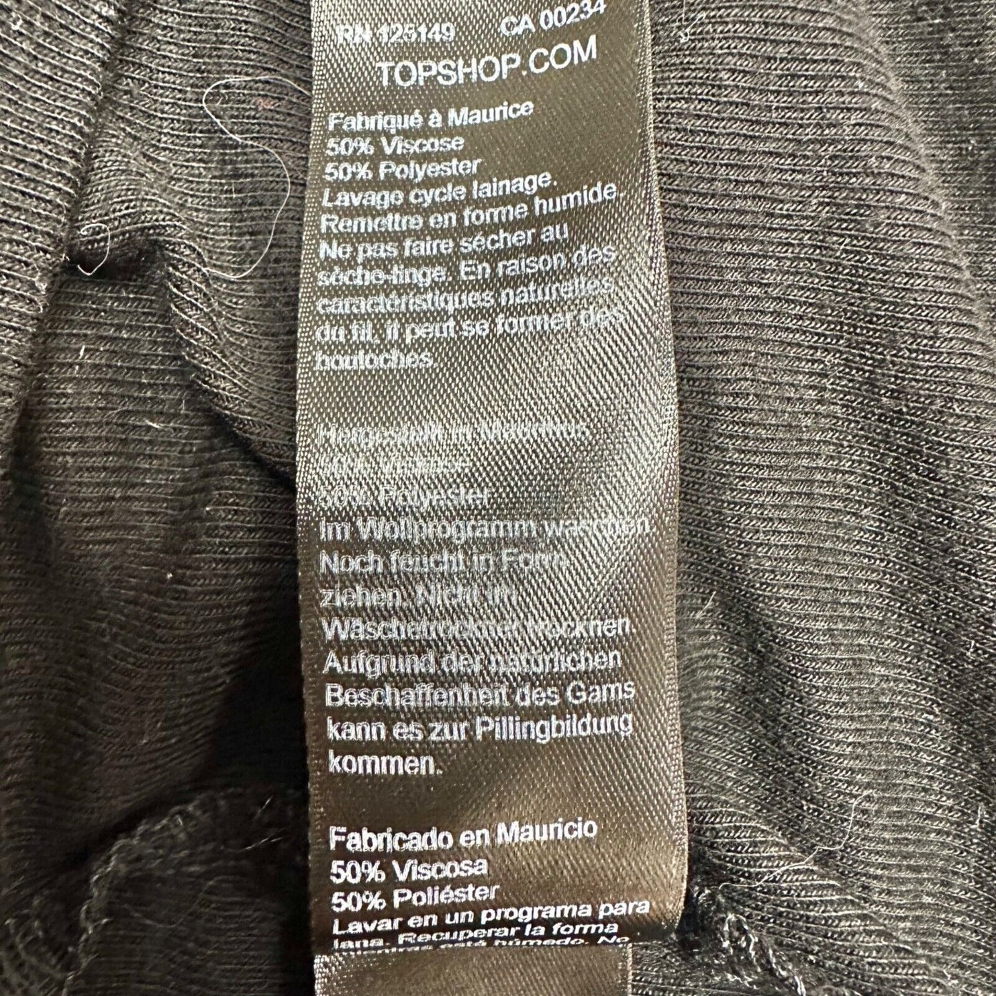 TopShop T-shirt Women's 4 Black Short Sleeve Scoop Neck Length 24