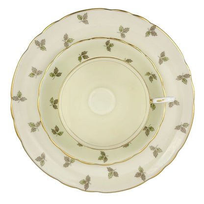Tuscan Fine English Bone China 8.5 inch Plate Cup Saucer Green Gold Trim 02005