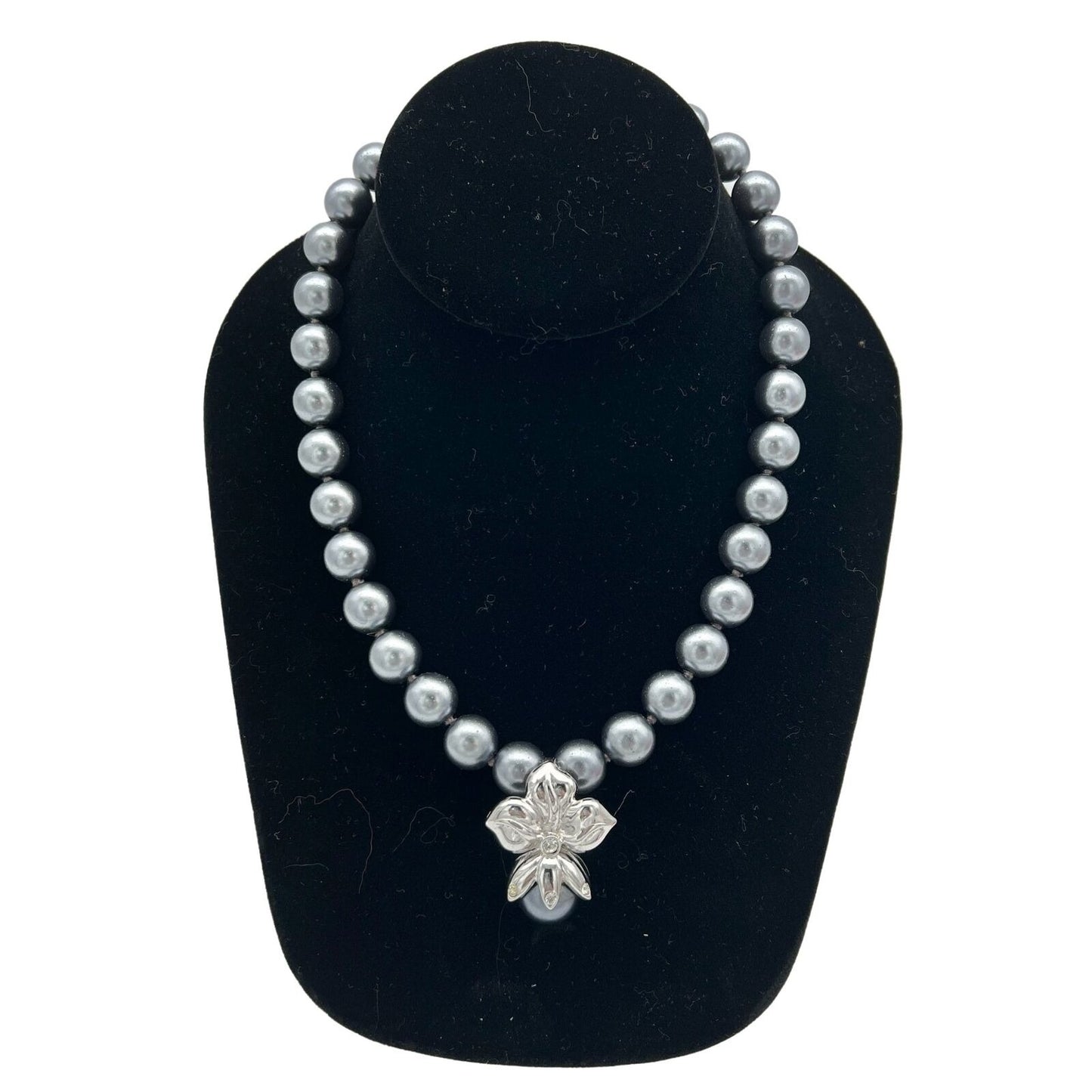 Shakira Caine Gray Faux Pearl Floral Necklace With Matching Clip-on Earrings