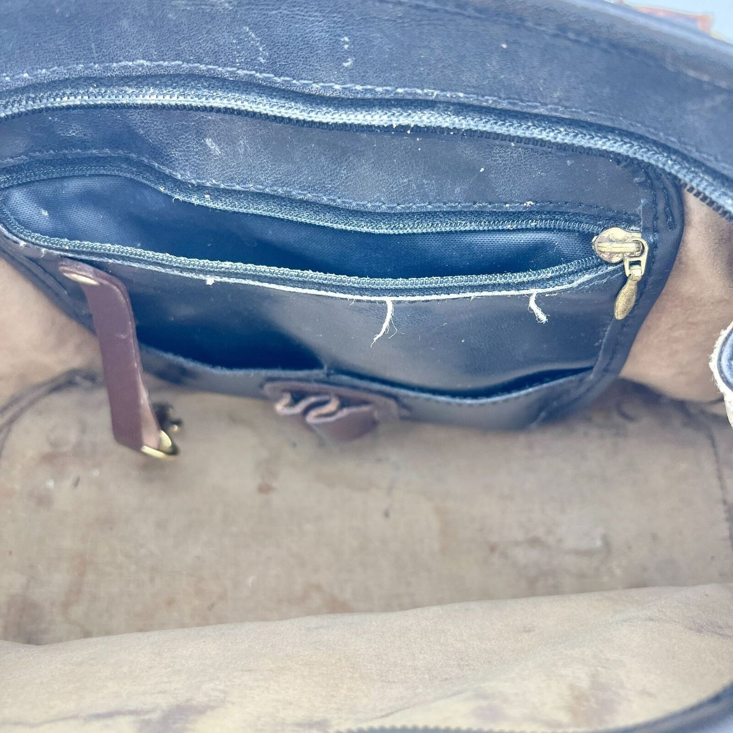 Vintage Brahmin Satchel Purse 10 x 7 x 5 Black Brown Leather Zip Closure