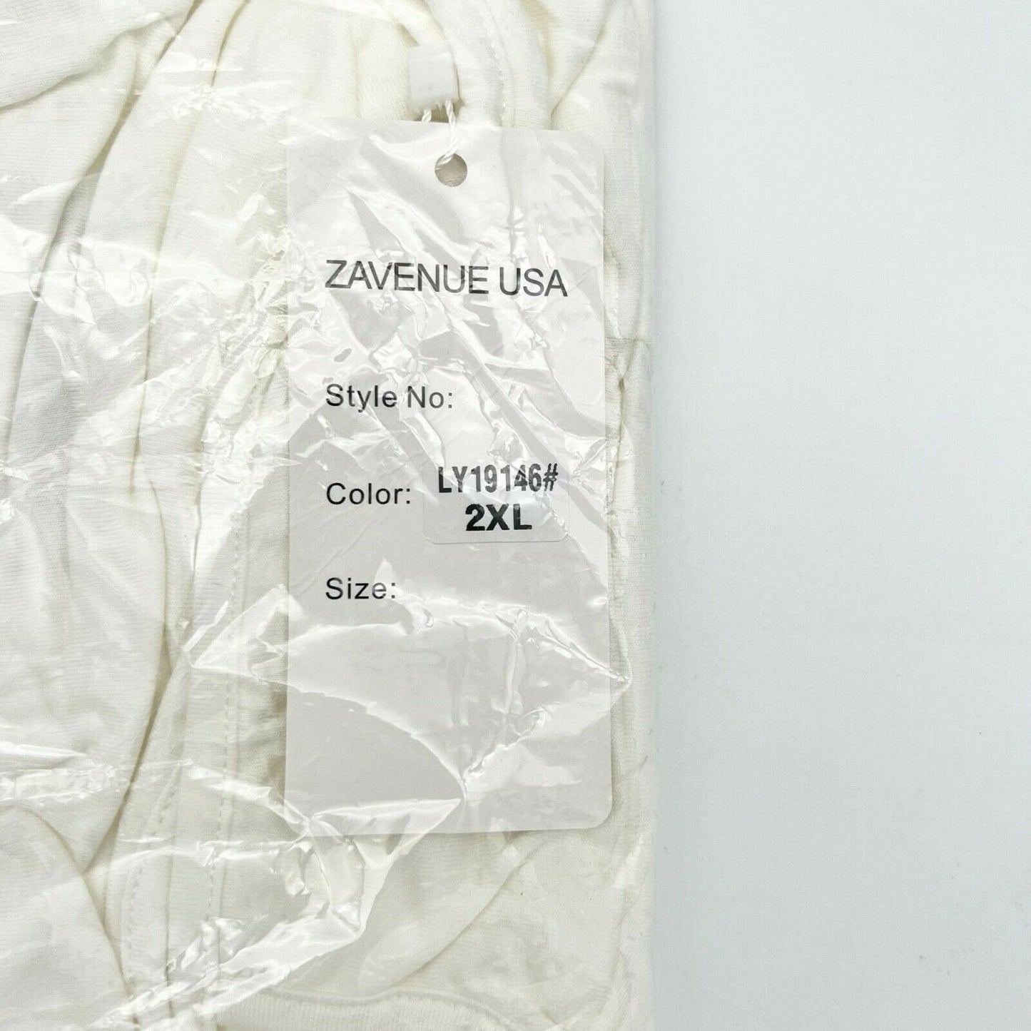 Z Avenue USA 2XL White Convertible Cowl Neck Top Face Cover NIP